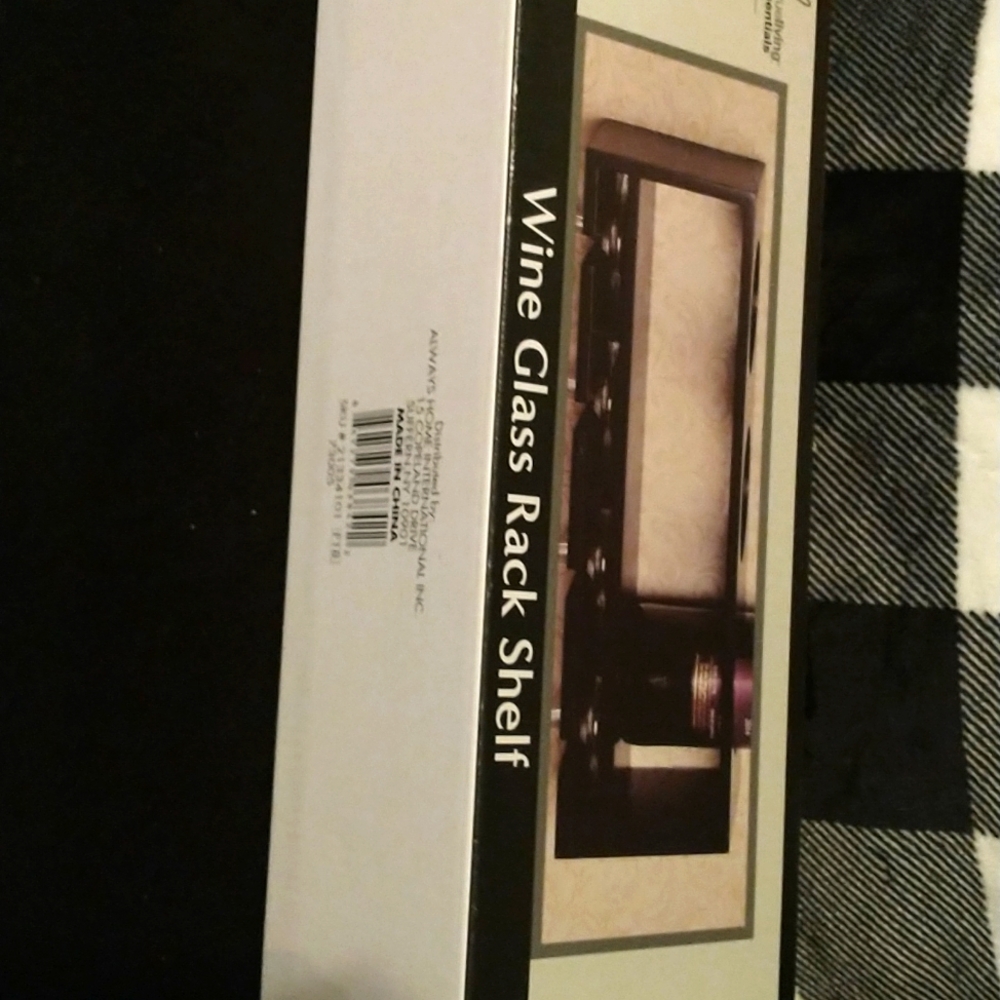 Wine glass rack shelf